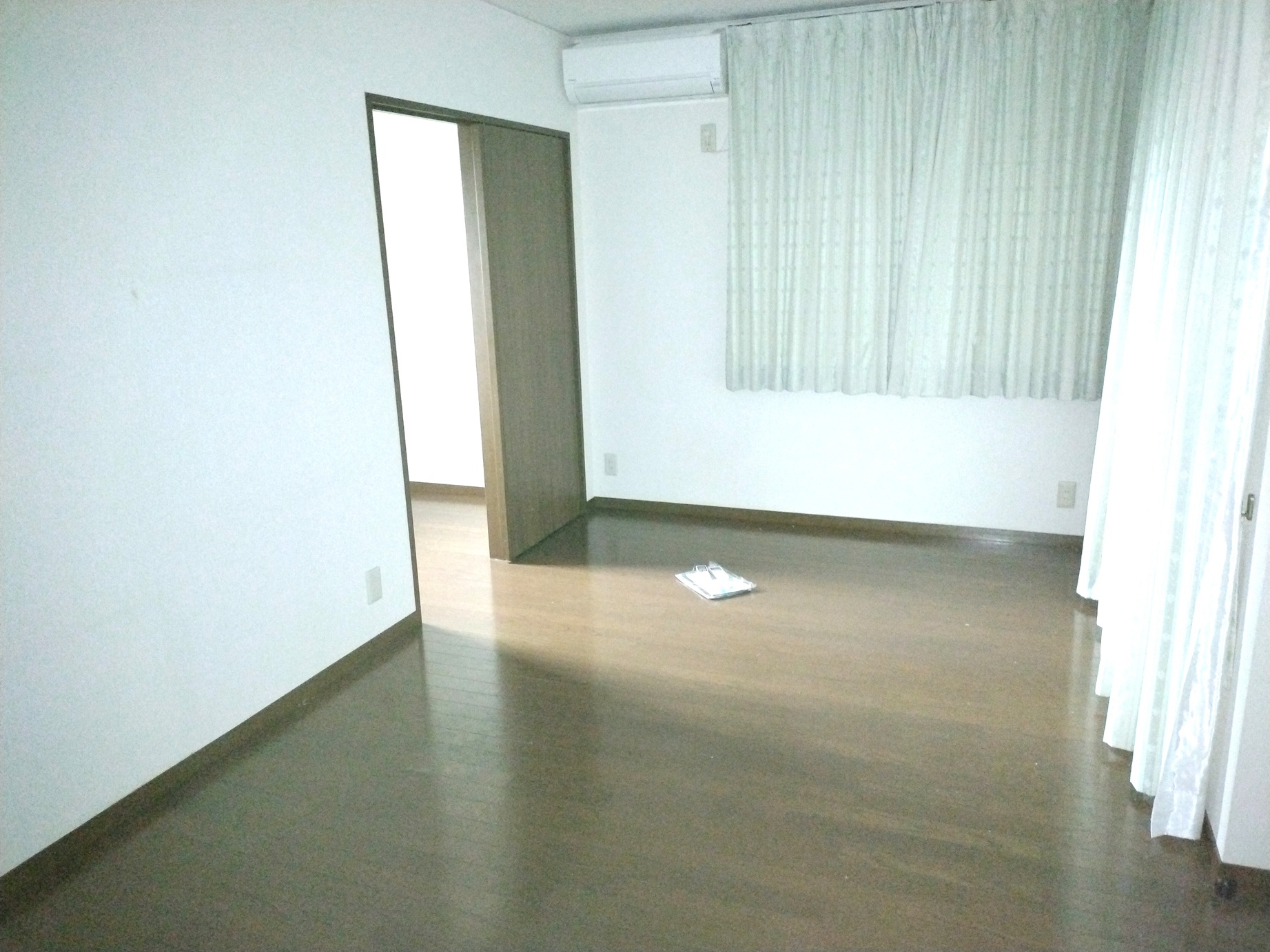 居間