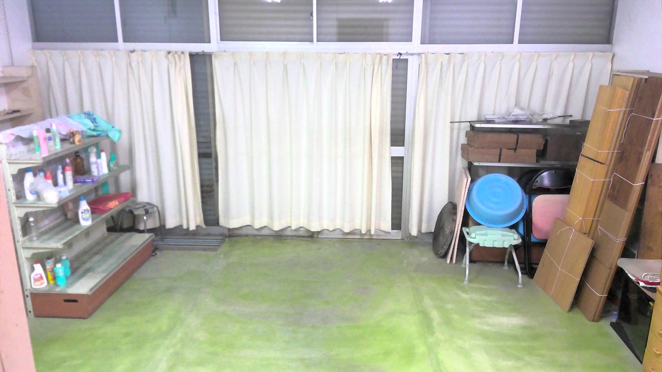 居間