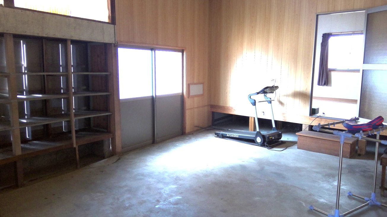 居間