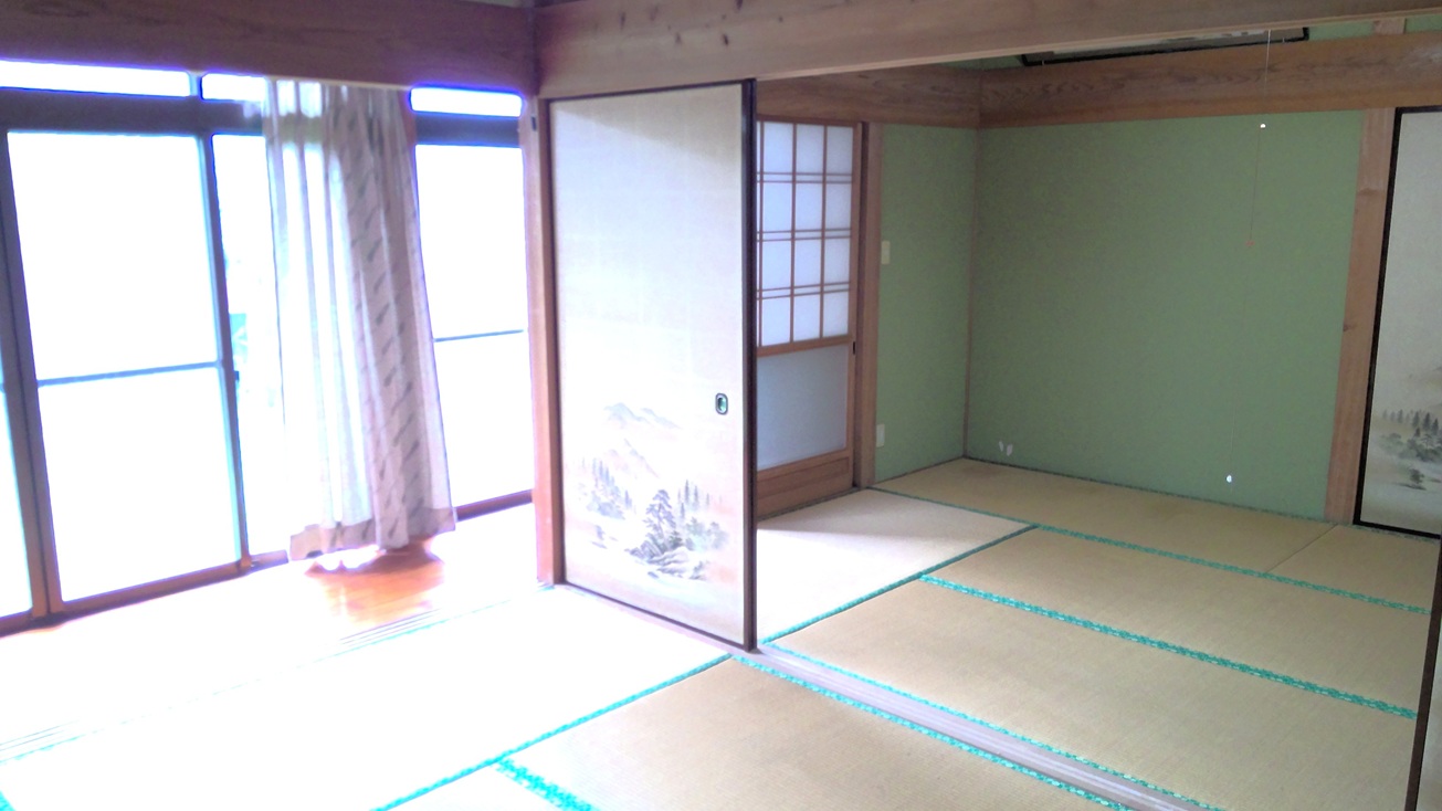 居間