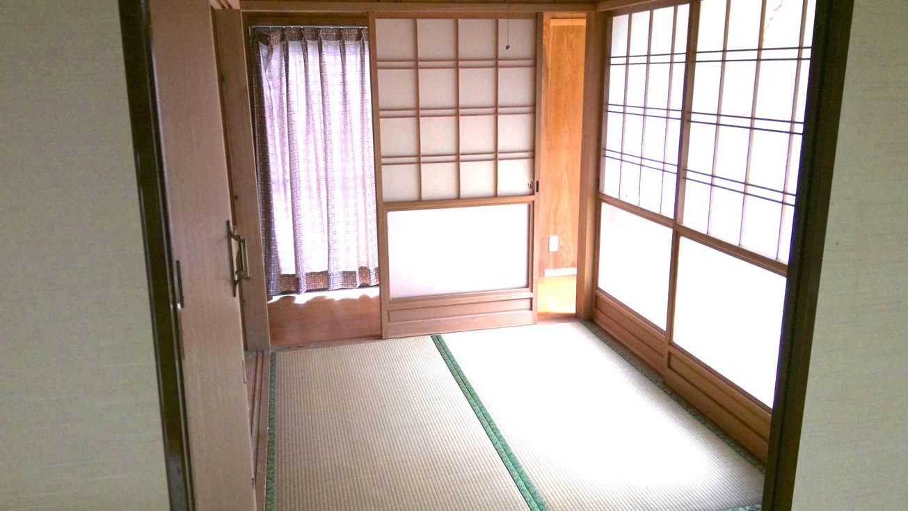 居間