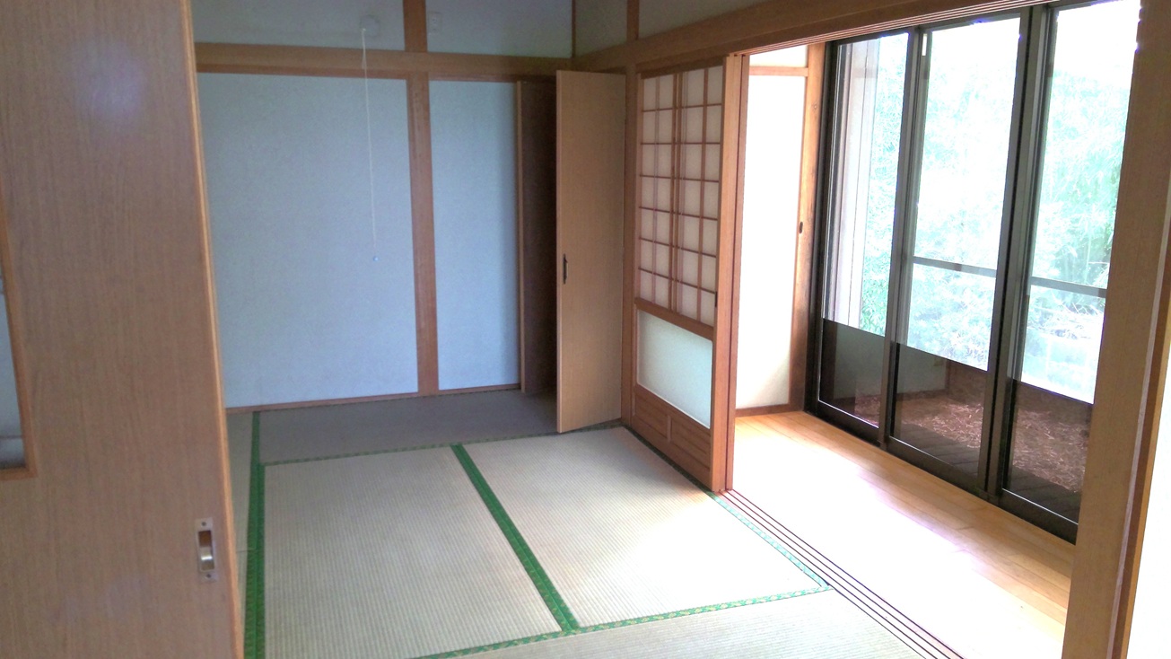 居間