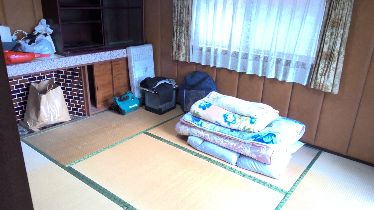 居間