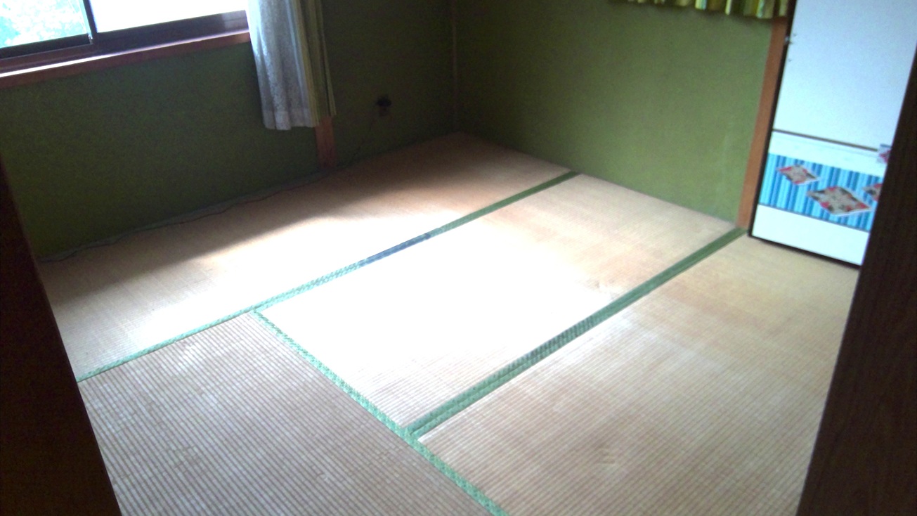 居間