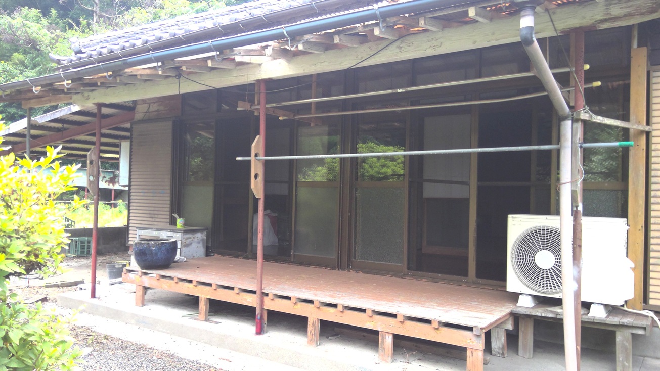 居間