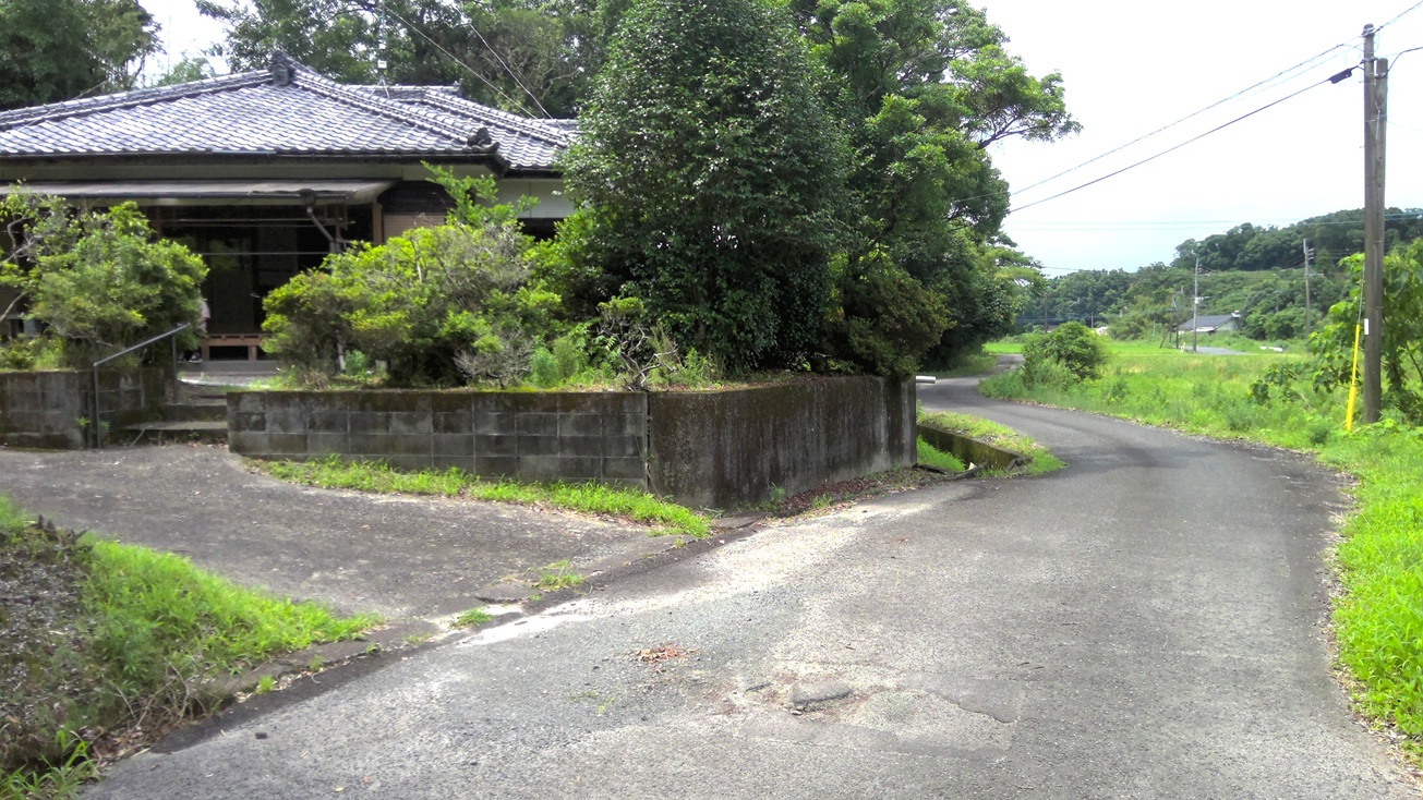 居間