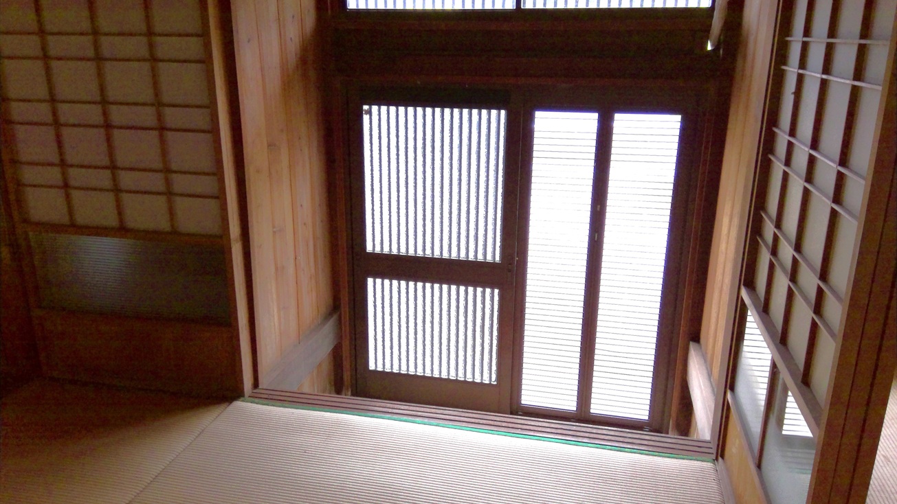 居間