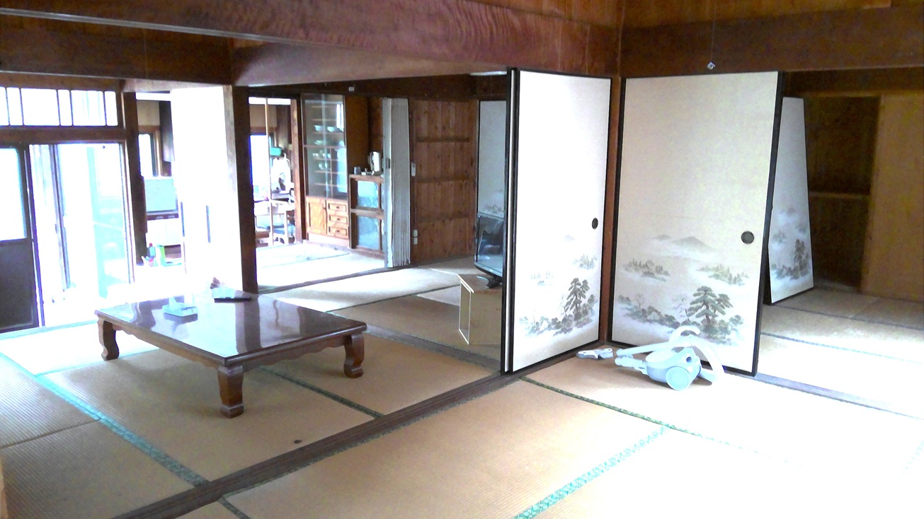 居間