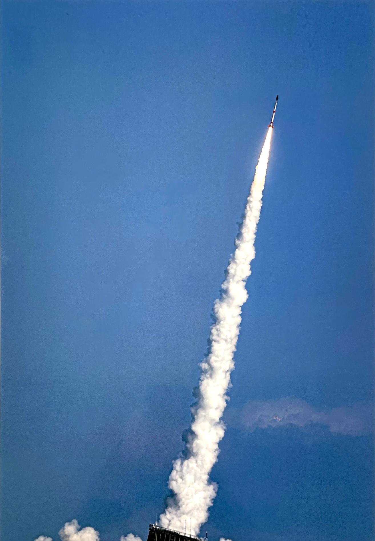 観測ロケット宇宙へ