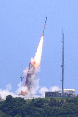 観測ロケットS-520-34号機打上げ写真