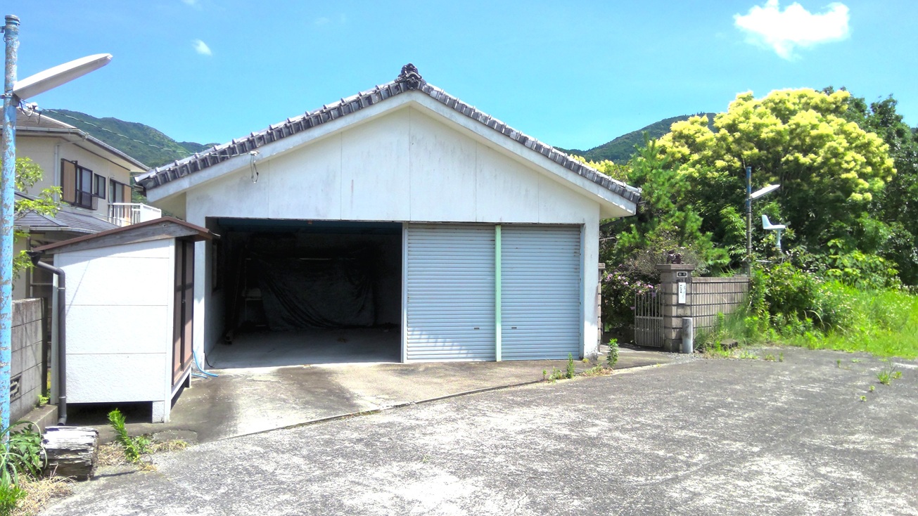 居間