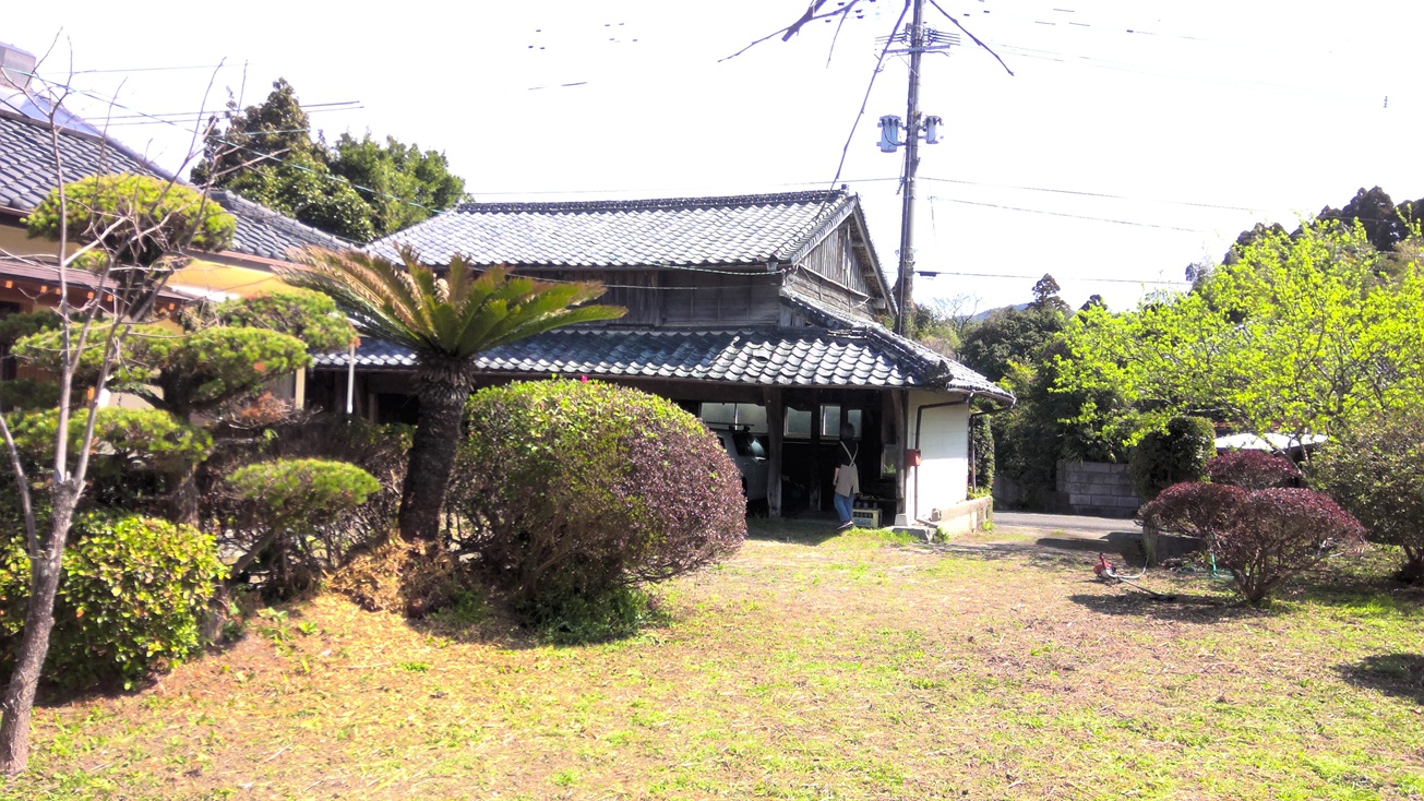 居間