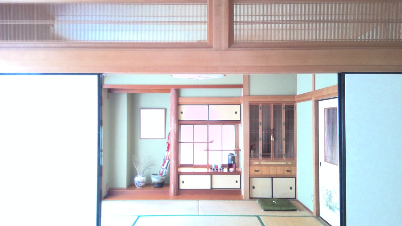 居間