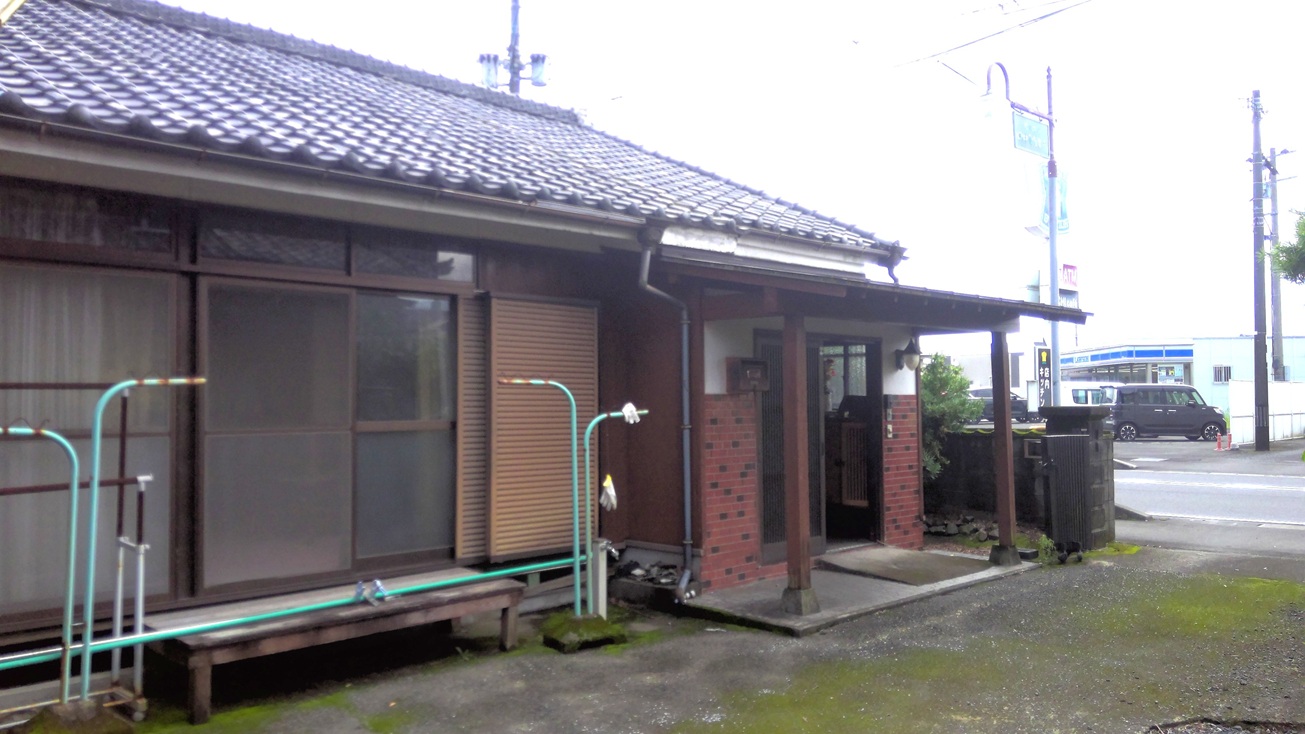 居間
