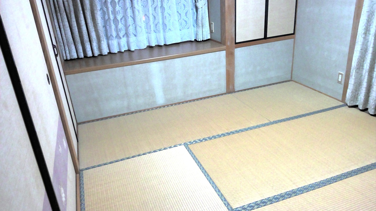 居間