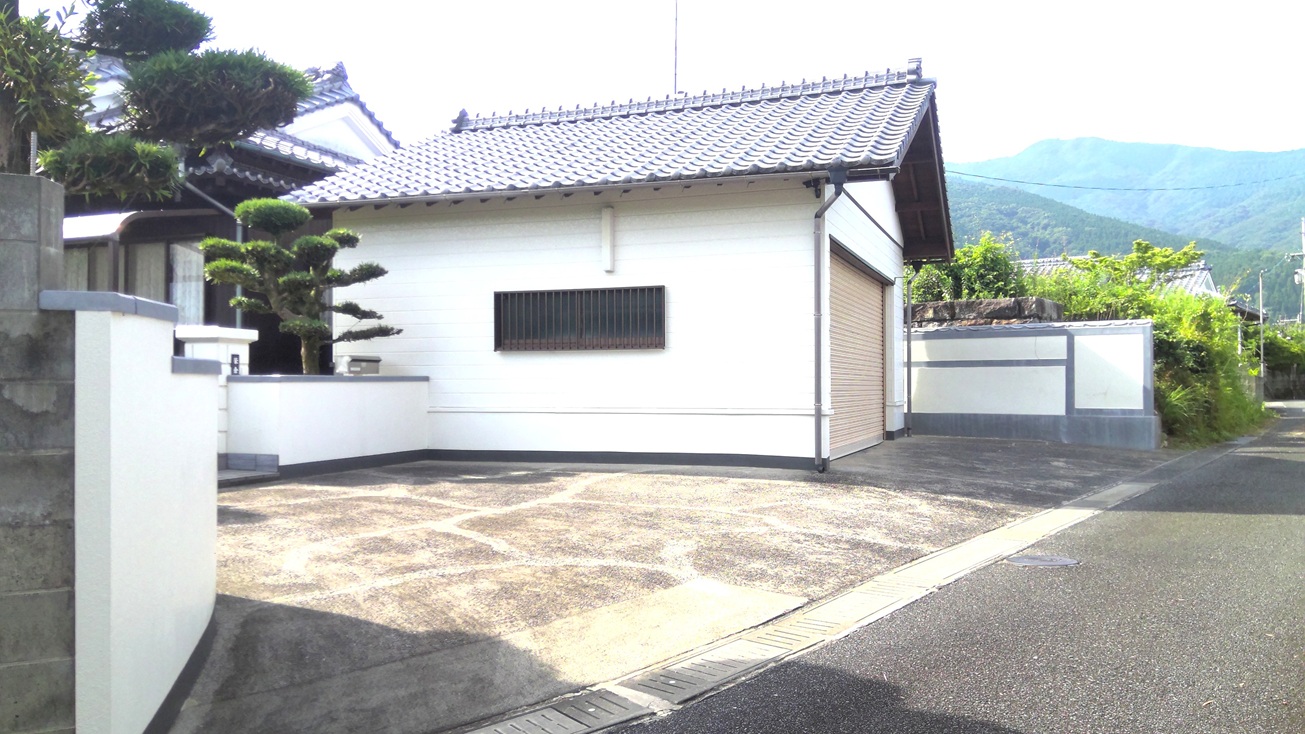 居間