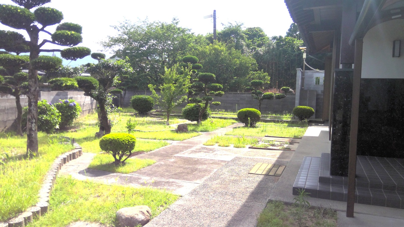 居間
