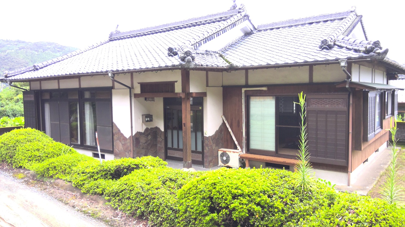 居間