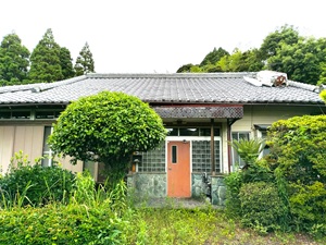 居間
