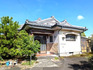 居間