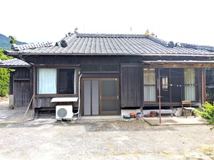 居間