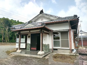 居間