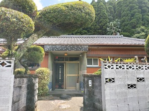居間